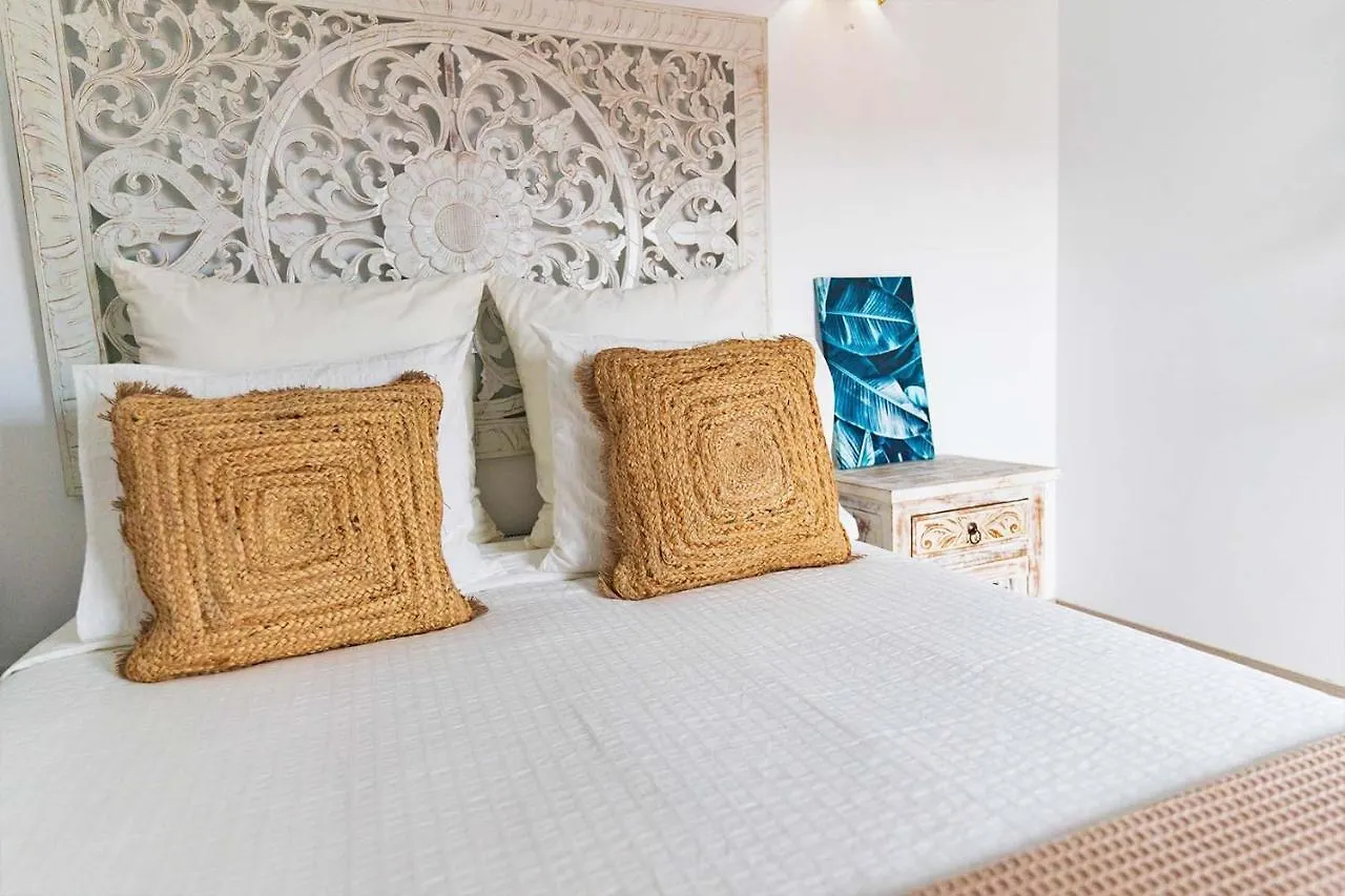 Tenerife Deluxe Villas 아데제